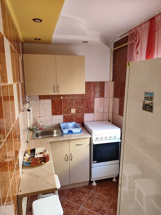 Garsoniera de închiriat