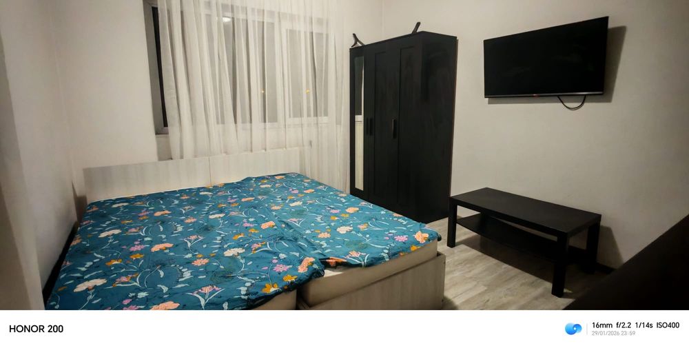 Camera de inchiriat la curte, in Voluntari.