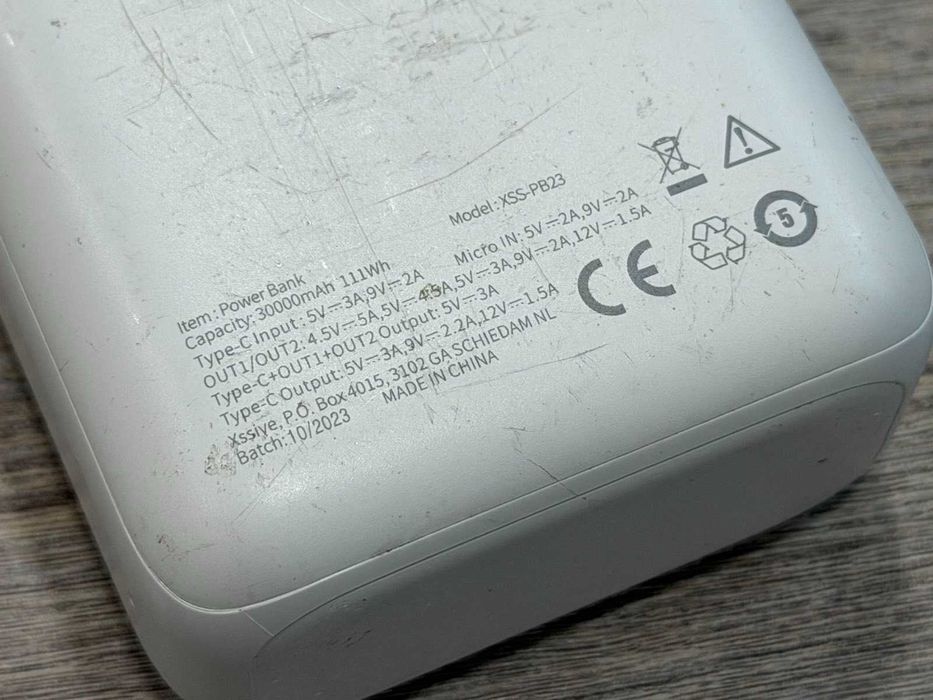 Преносима батерия 30000mAh
