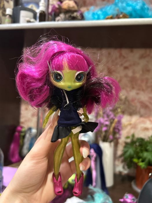 Novi Stars Alie Lectric