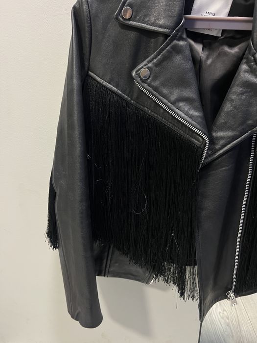 Продам кожанную куртку mango