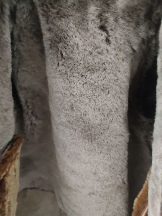 Срочно продам дубленку для девочки