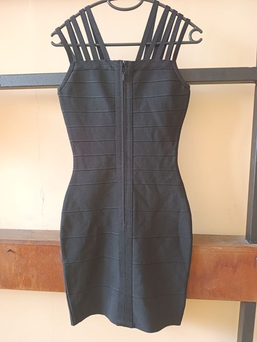 Бандажна рокля, S