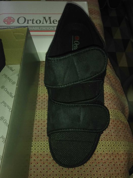 Sandale ortopedice nepurtate