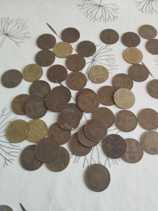 Стари български монети