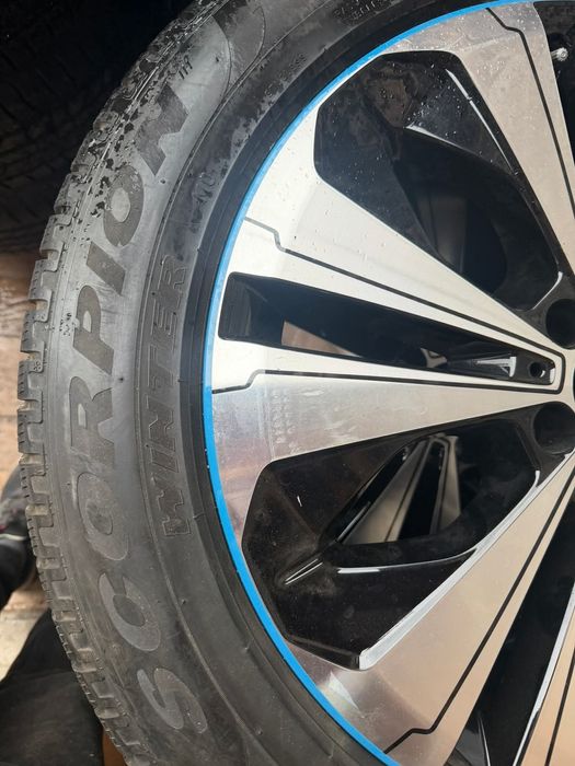 4бр. Зимни гуми Pirelli с джанти за Mercedes