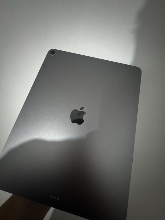 Продам iPad Air (13) M3 (2025)