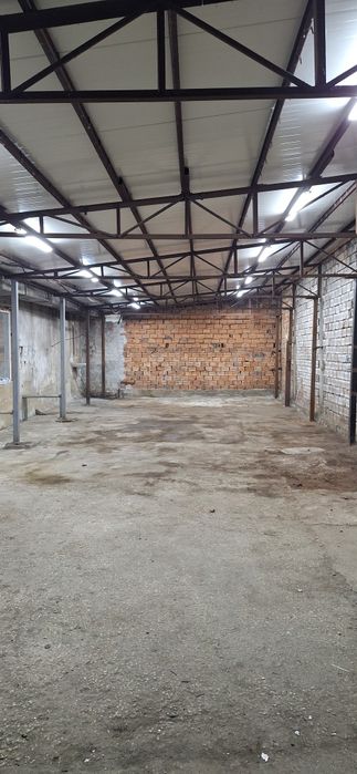 Дава се под наем Склад в Враца, Подбалканска - 117 кв.м за 255 € - Снимка #1