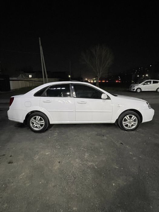 Chevrolet Lasetti 1.6 2013