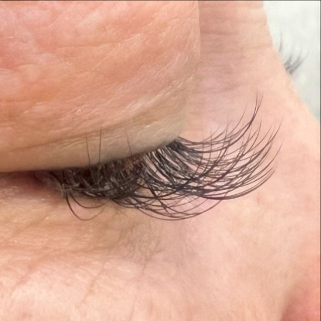 Наращивание ресниц, 3000 тг