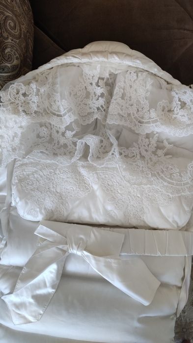 Продам конверт для выписки . Наполнитель пух перо