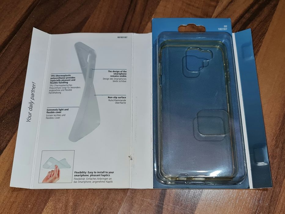 Husa silicon originala Hama Clear Cover Samsung Galaxy J6 2018 J600