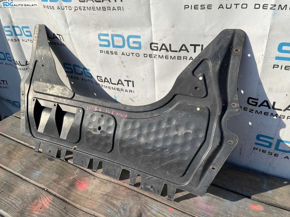 Scut Prelungire Fusta Motor Volkswagen Jetta 4 2011 - 2018 Cod 5C0825237D [2208]