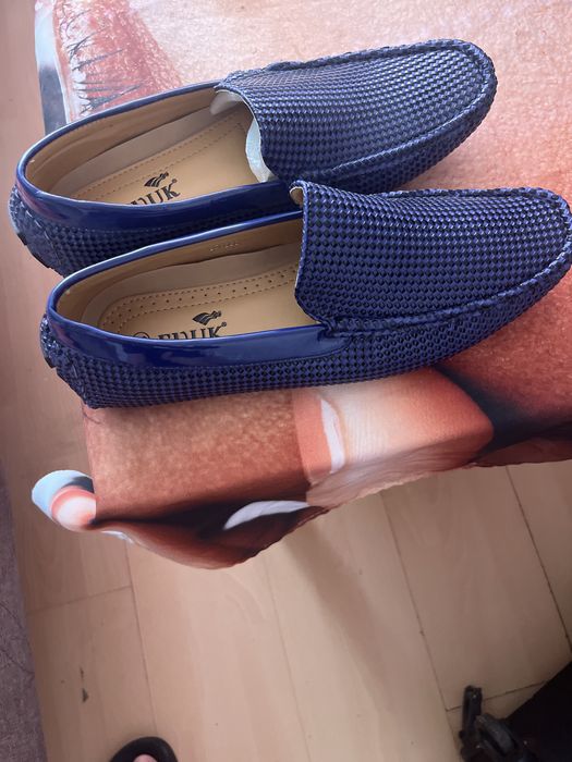 Vand mocasini adusi din Uk