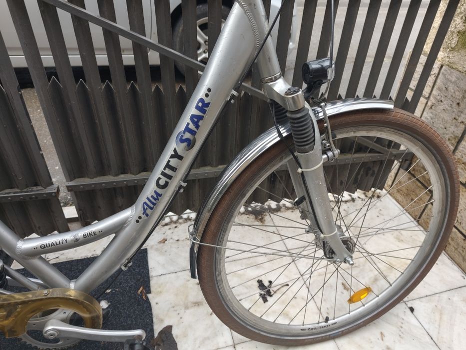 Damă 28 cu 5 viteze în butuc și dublasuspensie