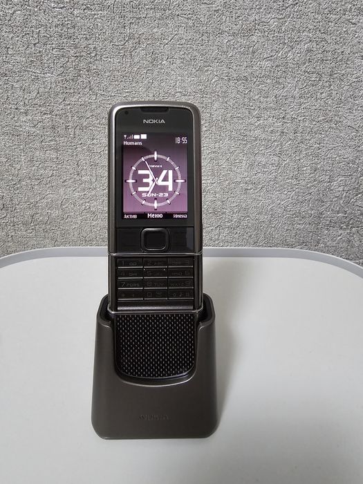 Продам Nokia 8800 Carbon
