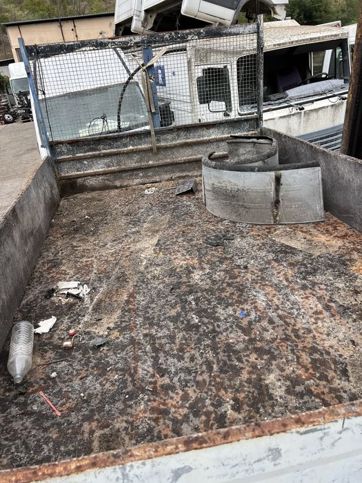 Тристранна Самосвално уредба iveco 3.10-2.00