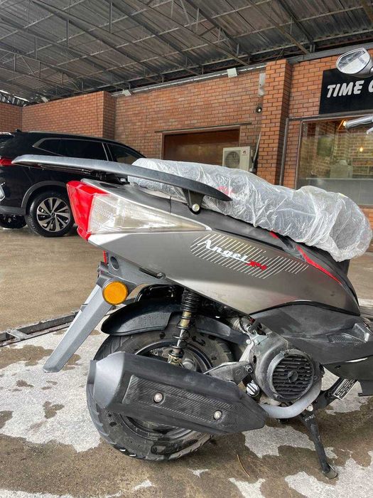Skuter / Moped Angelx4