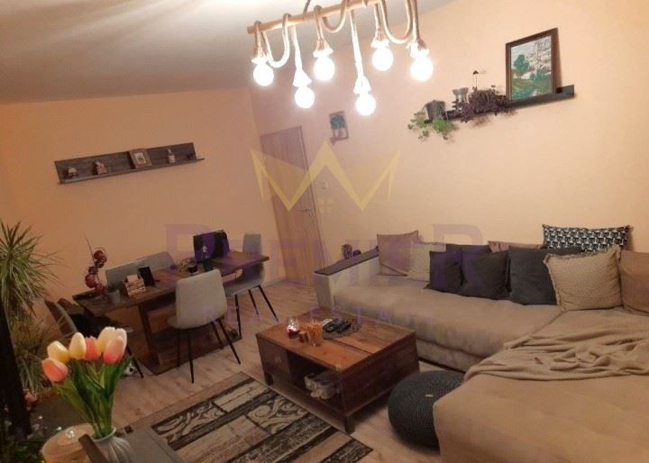 Продава се Четиристаен апартамент в София, Люлин 9 - 103 кв.м за 2059 €/кв.м - Снимка #1