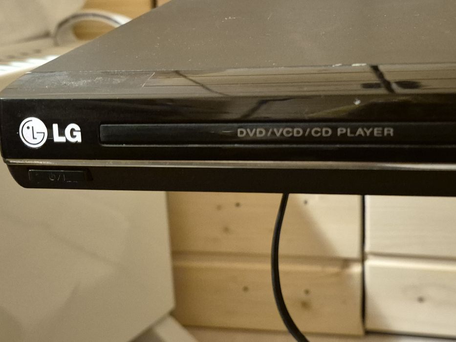 DVD player LG cu telecomanda