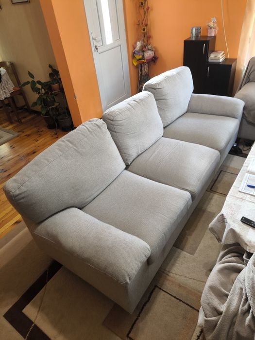 Дивани Jysk тройка и двойка, в добро състояние.