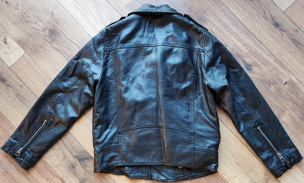 Кожено яке ZARA  134см/9год.
