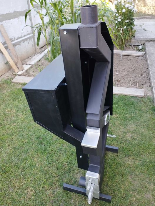 Гравитачна печка на пелети /БЕЗ ТОК/