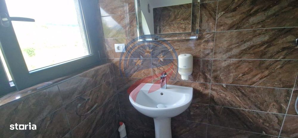 Pensiune  în Călimănești + 2 A-Frame - Teren 5.574 mp - Bonus Mercedes