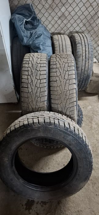 Продам зимнию резину