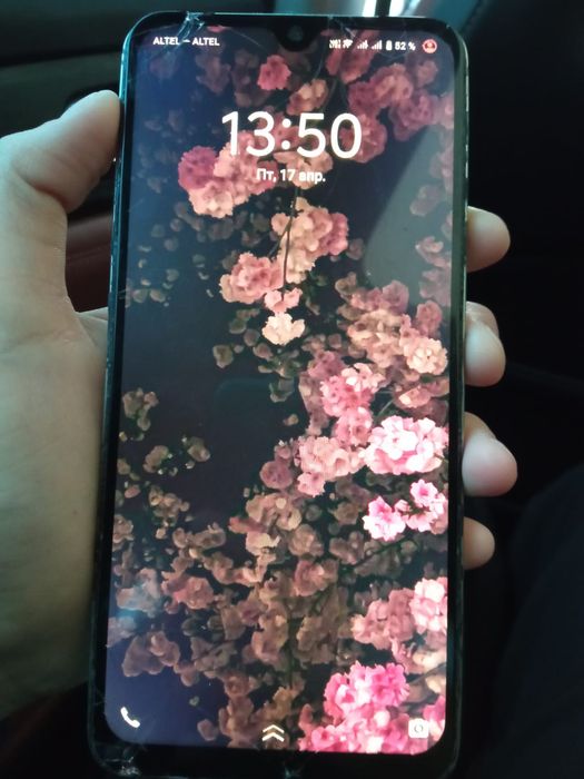 продаю vivo V25e