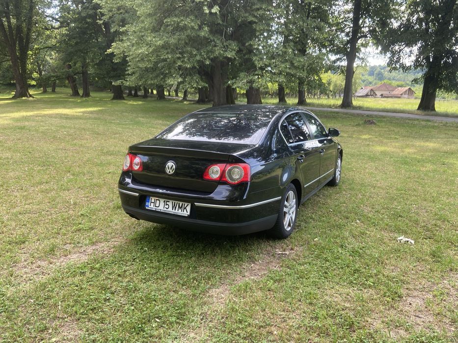 VOLKSWAGEN Passat 0 — imagine 4