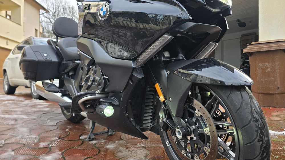 BMW K1600b Bagger