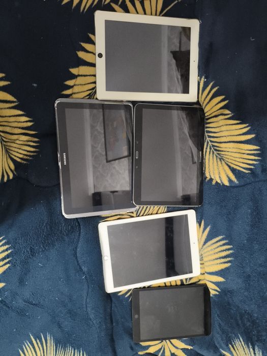 Айпады в неизвестной состоянии