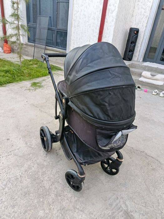 Детская коляска для прогулок