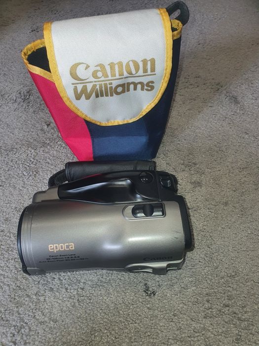 Canon Epoca – aparat foto vintage pe film 35mm, ca nou, testat cu surs