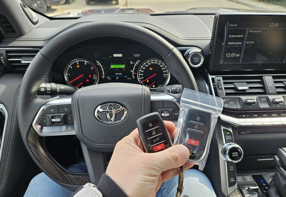 Programare chei auto keyless go
