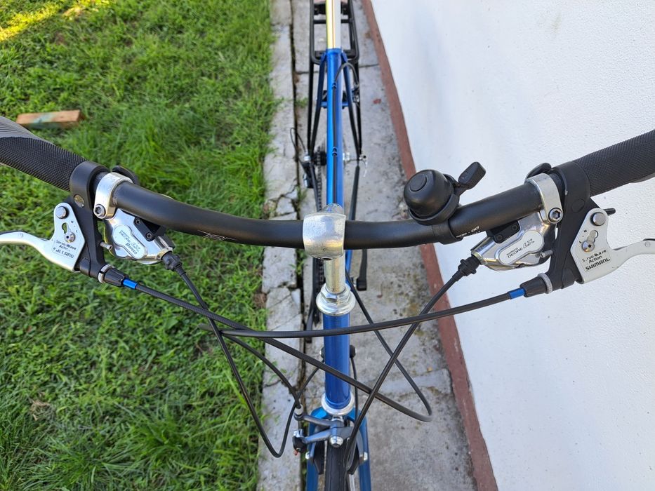 Vând bicicletă cursieră Gudereit.