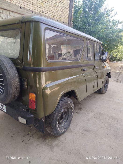 Uaz avto sotiladi