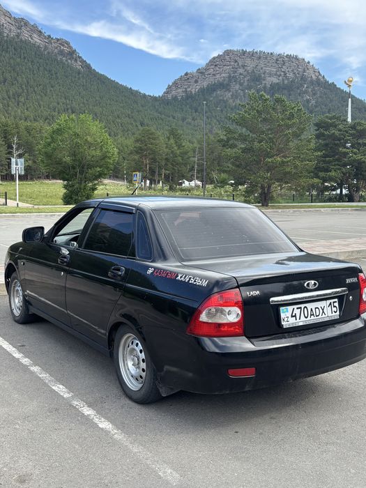 Продам автомобиль(машину)Lada Priora лада приора