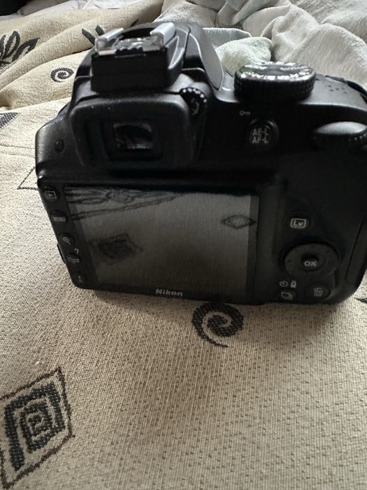 Фотоапарат Nikon D3300-За Ремонт