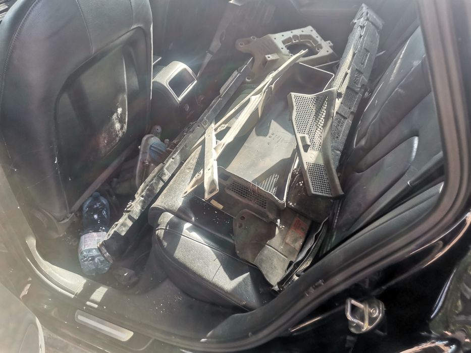 Ауди а4 б8 audi a4 b8 2.0tdi CAG 143кс 105kw за части