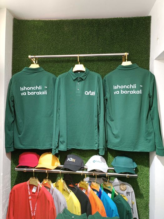 Поло , футболка, худи жилетки сумки с принтом брендированние продукции