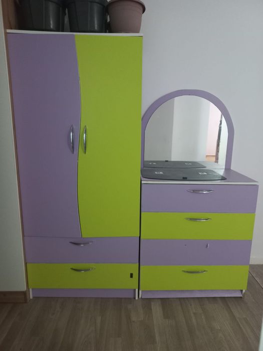 Шкаф с комодом детский