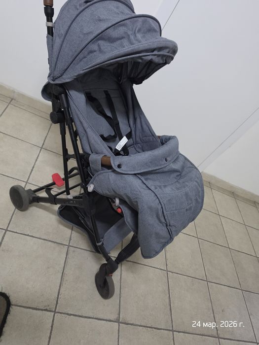 Коляска складная