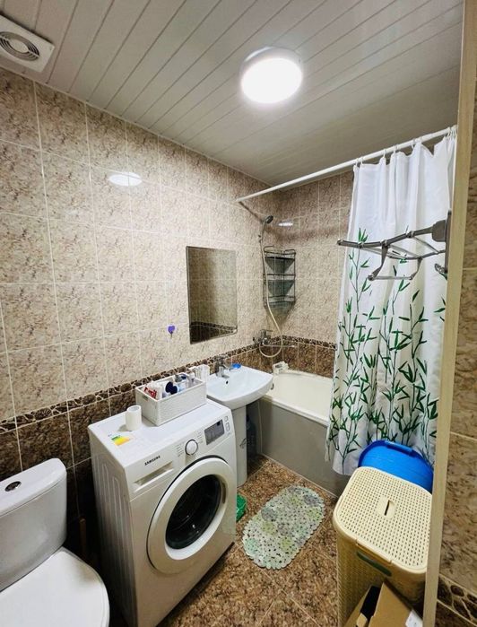 Новостройка Сайрам 2/2/4 Буз базар Евроремонт 54м2