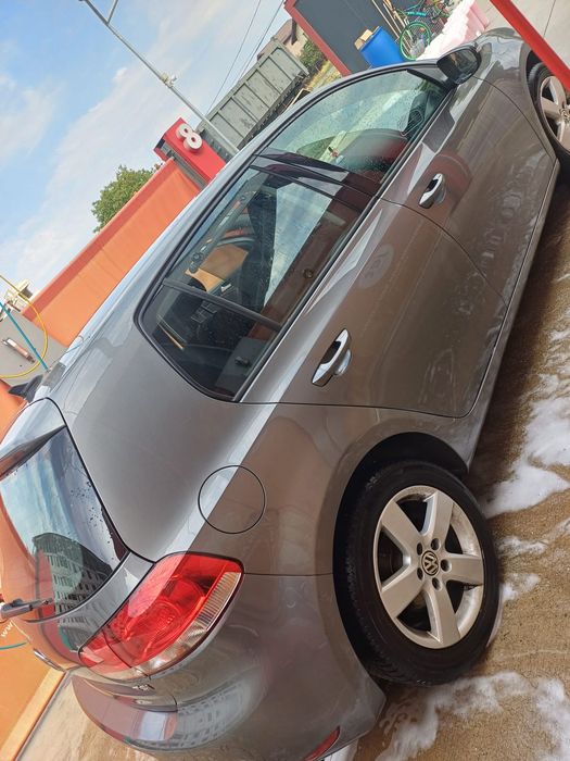 VOLKSWAGEN Golf 2012 — imagine 3
