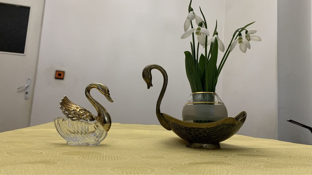 Бронзови фигурки различни