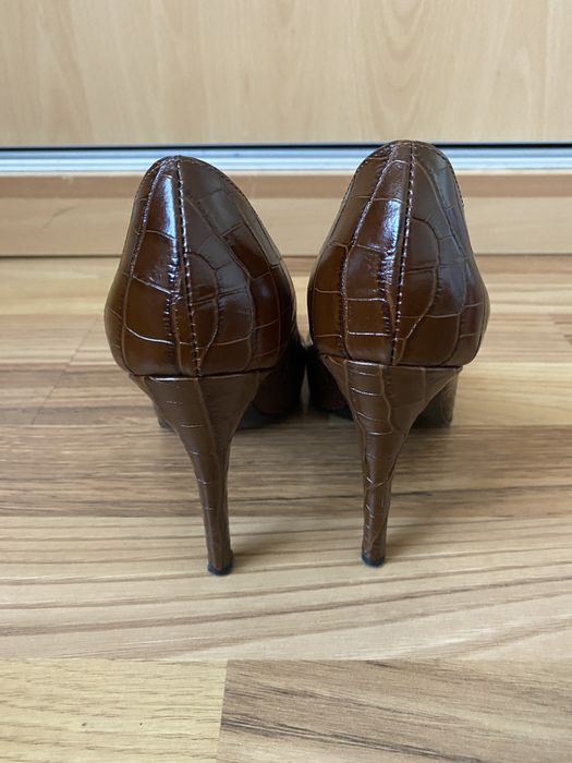 Pantofi stiletto, piele croco maro, marimea 37