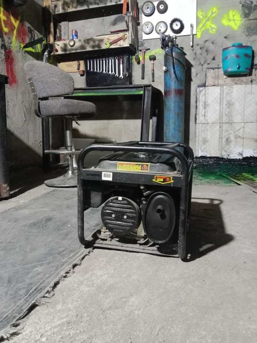 Генератор HUTER DY2500L