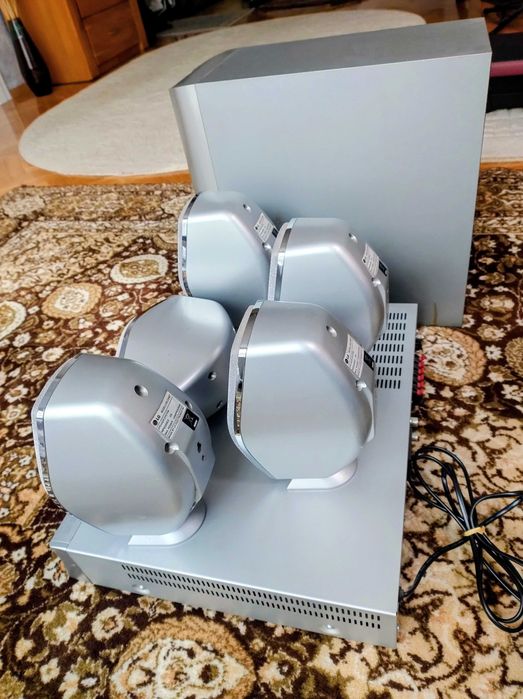 LG домашно кино DVD/VCR, Dolby Digital 5.1